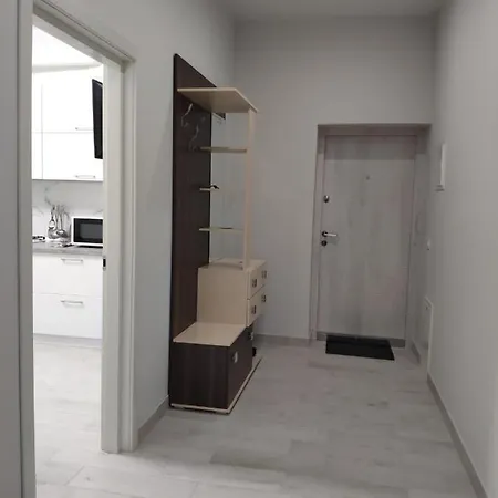 Domovik Bertalona Luxury Comfort דירה *